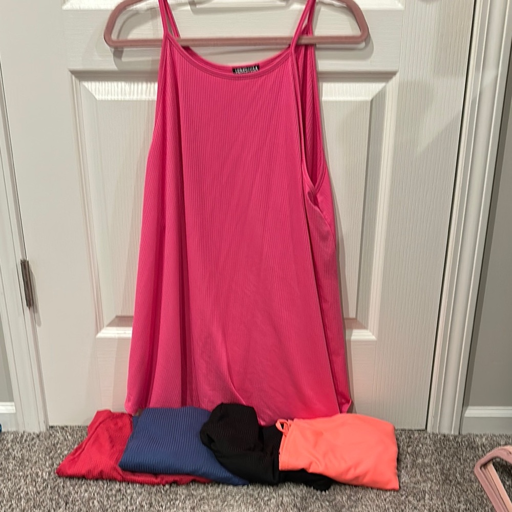 Lot of 5 Hemish tank tops 3x. Flowy and ribbed.